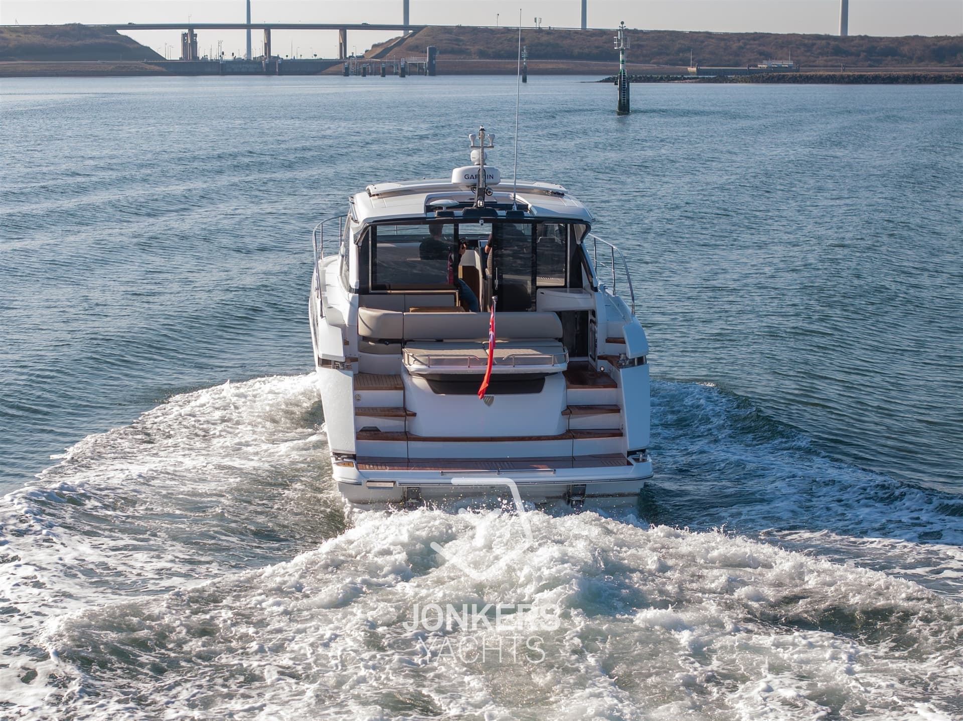 Fairline Targa 45 Gt - Deck View Fairline Targa 45 Gt - Deck View