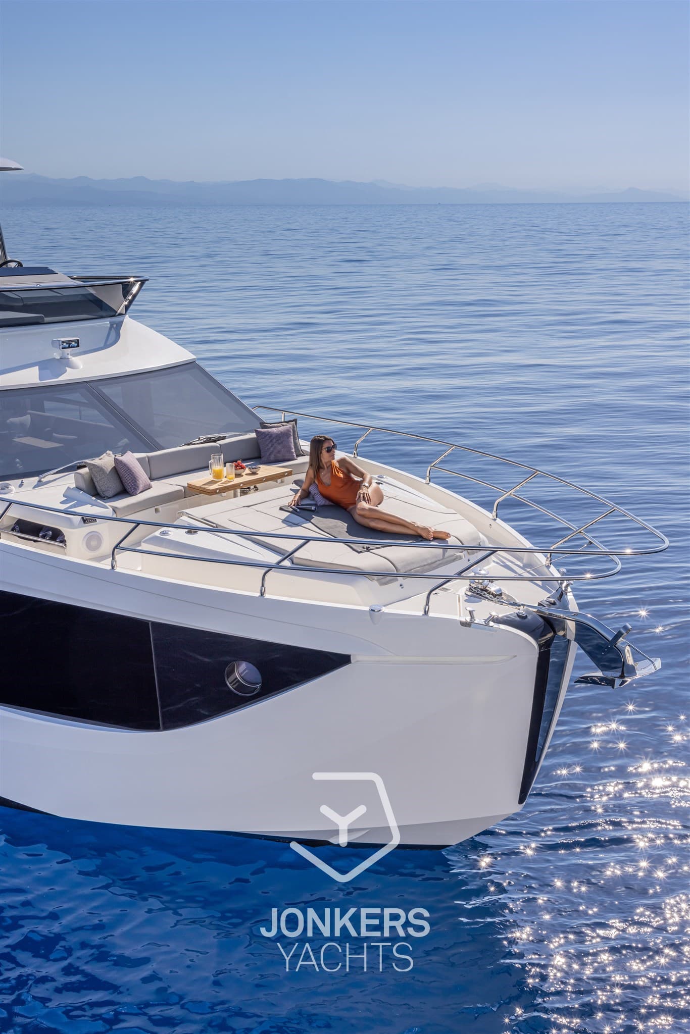 Absolute 56 Fly - Interior View Absolute 56 Fly - Interior View