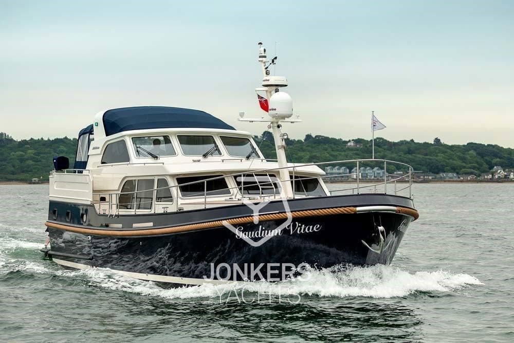 Linssen Grand Sturdy 500 Ac Variotop - Detail View 1 Linssen Grand Sturdy 500 Ac Variotop - Detail View 1