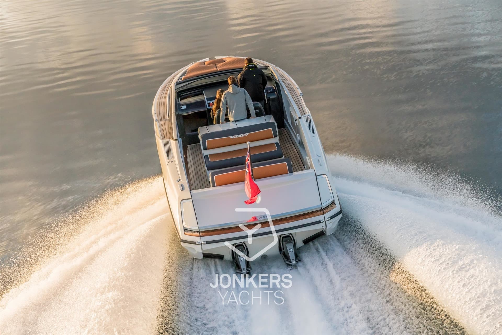 Fairline F-Line 33 - Detail View 1 Fairline F-Line 33 - Detail View 1