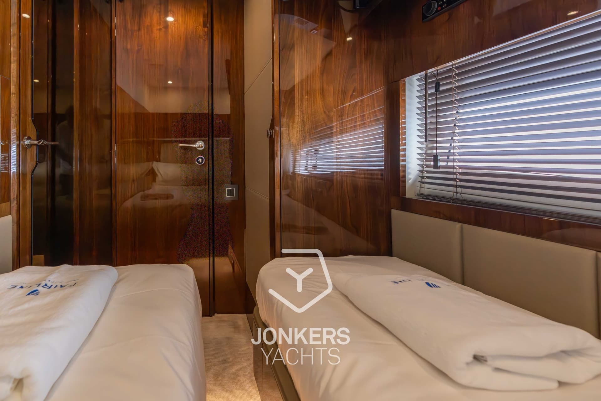 Fairline Targa 65 GTO usato - foto hero 177
