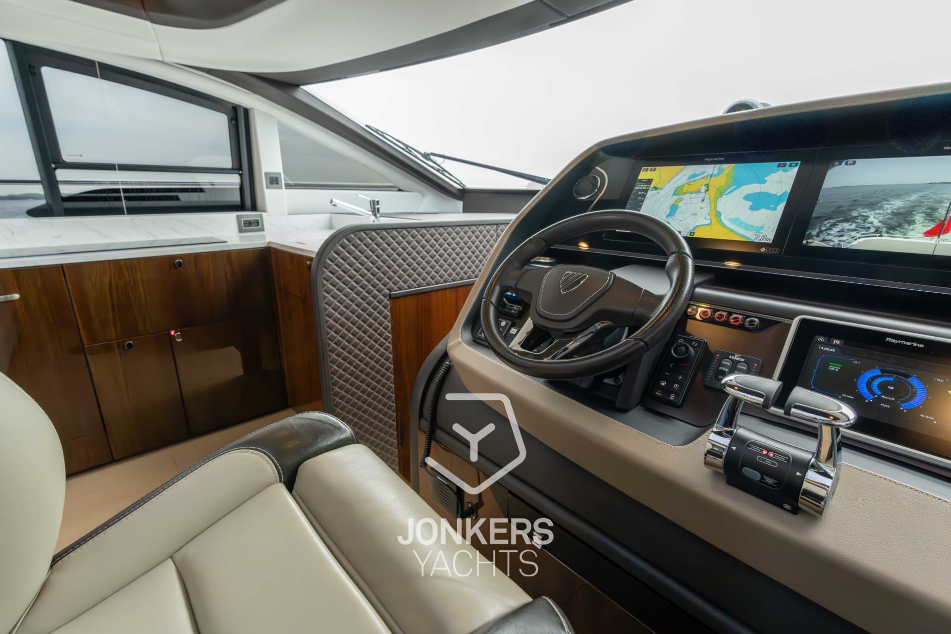 Fairline Targa 65 GTO usato - foto hero 130