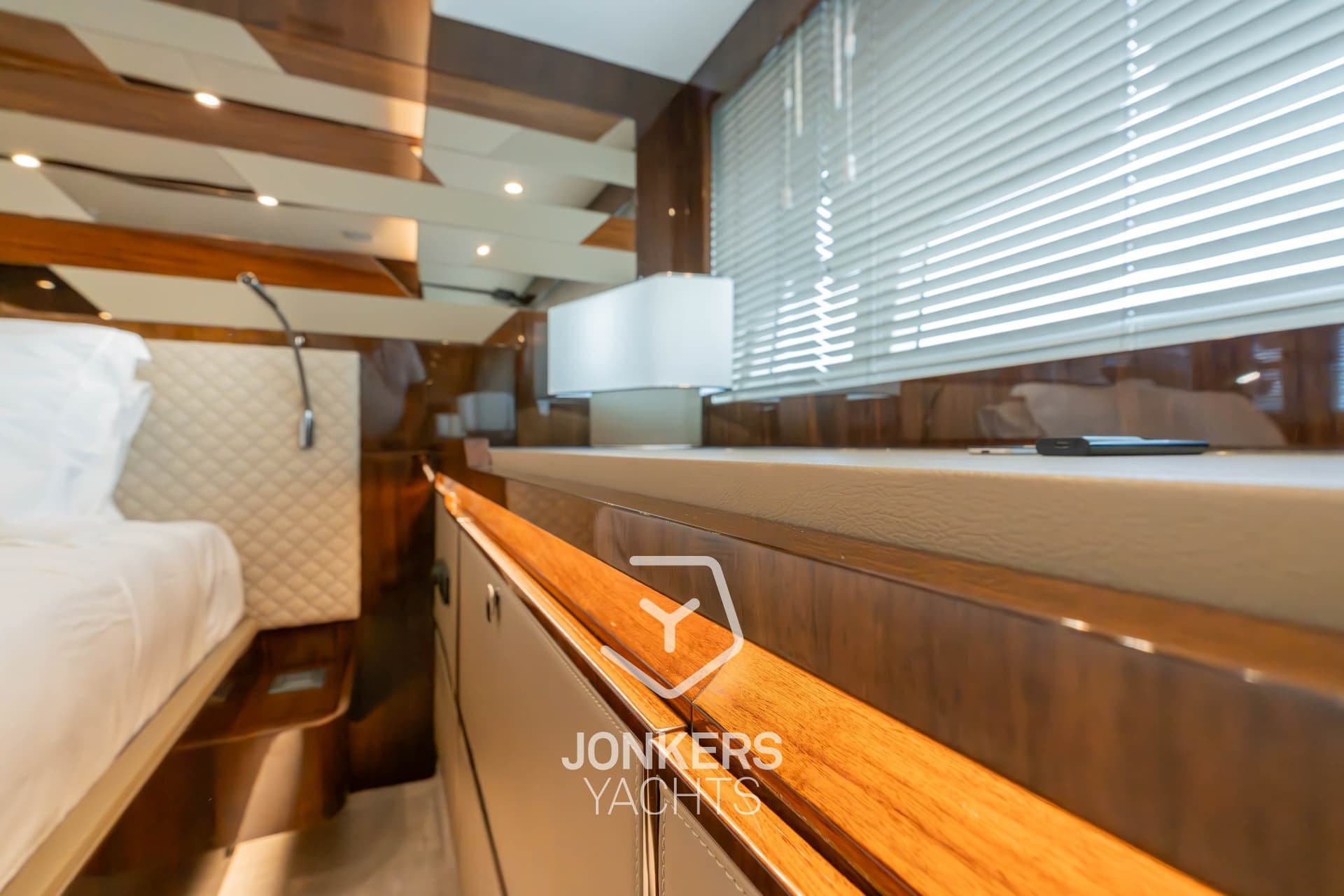 Fairline Targa 65 GTO usato - foto hero 143