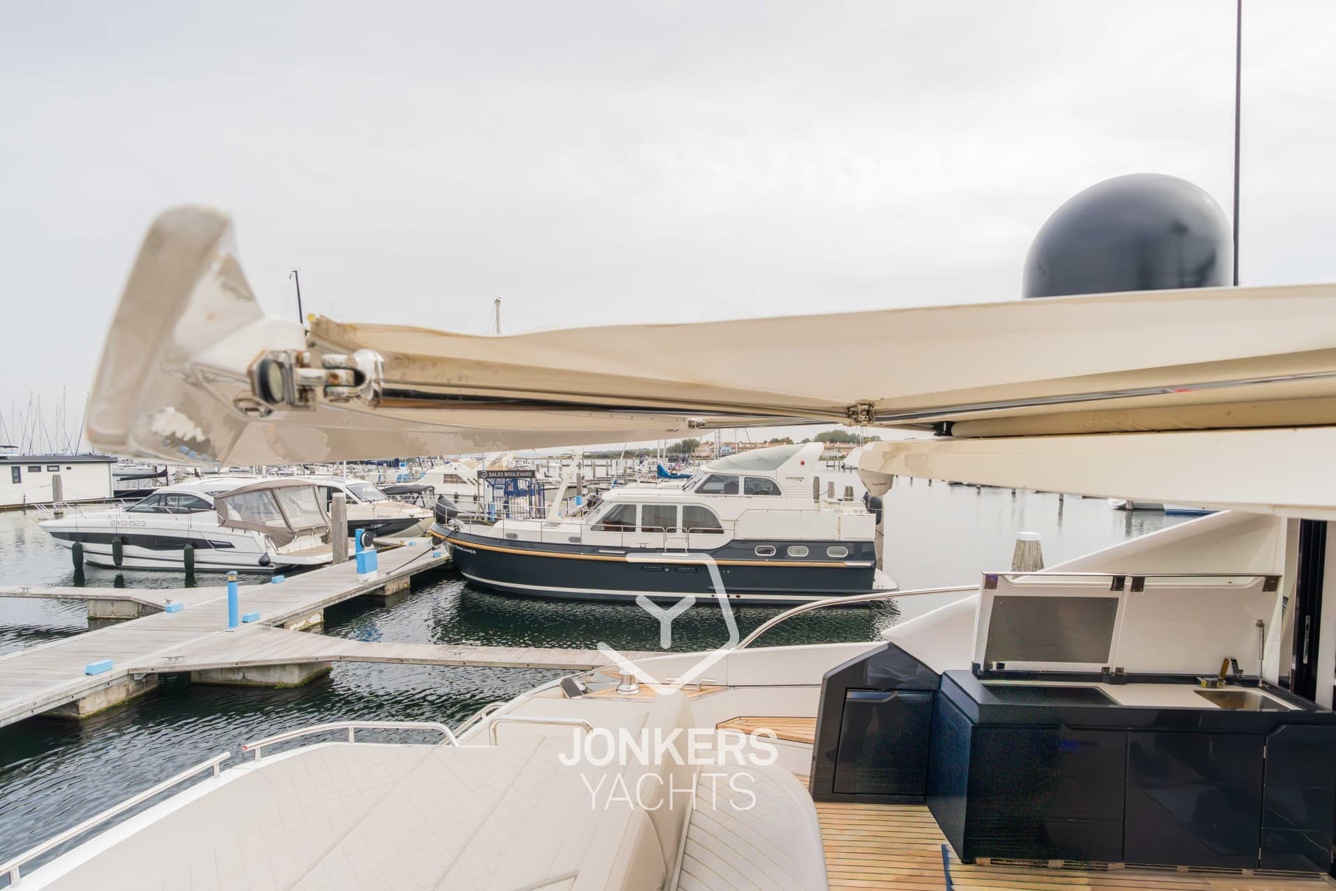 Fairline Targa 65 GTO usato - foto hero 85