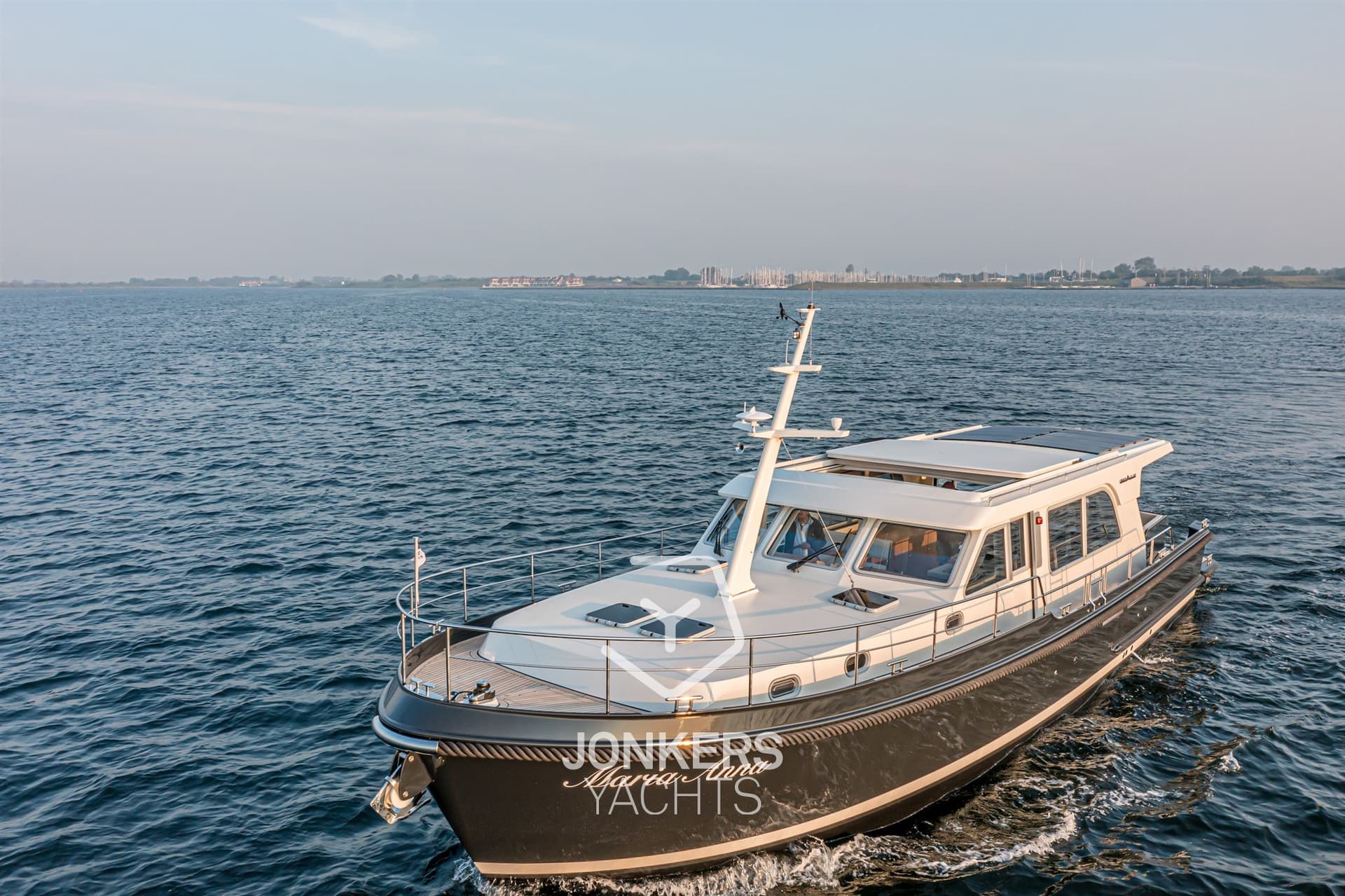 Linssen Grand Sturdy 500 Sedan Variodeck - Deck View Linssen Grand Sturdy 500 Sedan Variodeck - Deck View