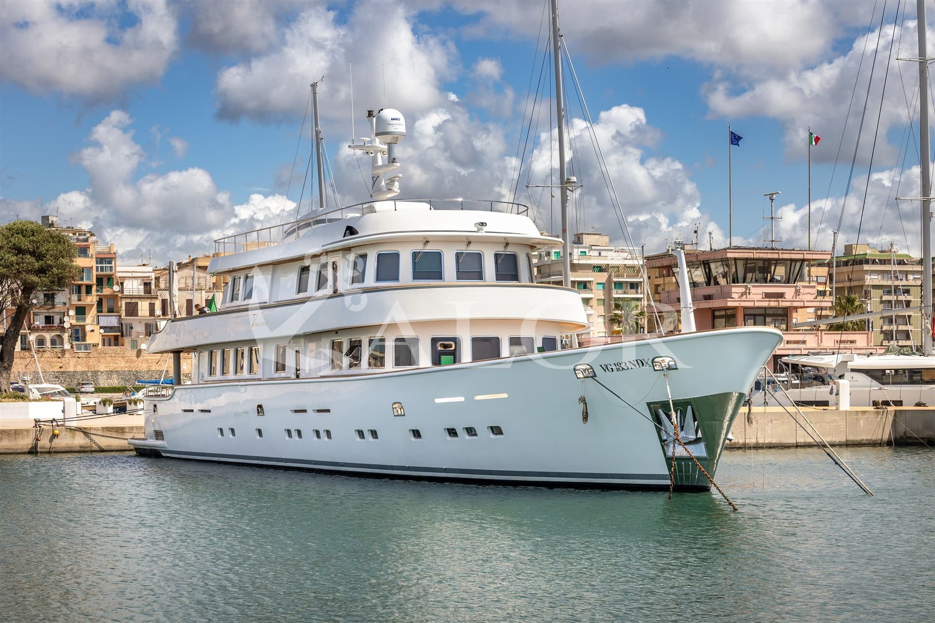 Terranova Terranova 115 - Detail View 1 Terranova Terranova 115 - Detail View 1