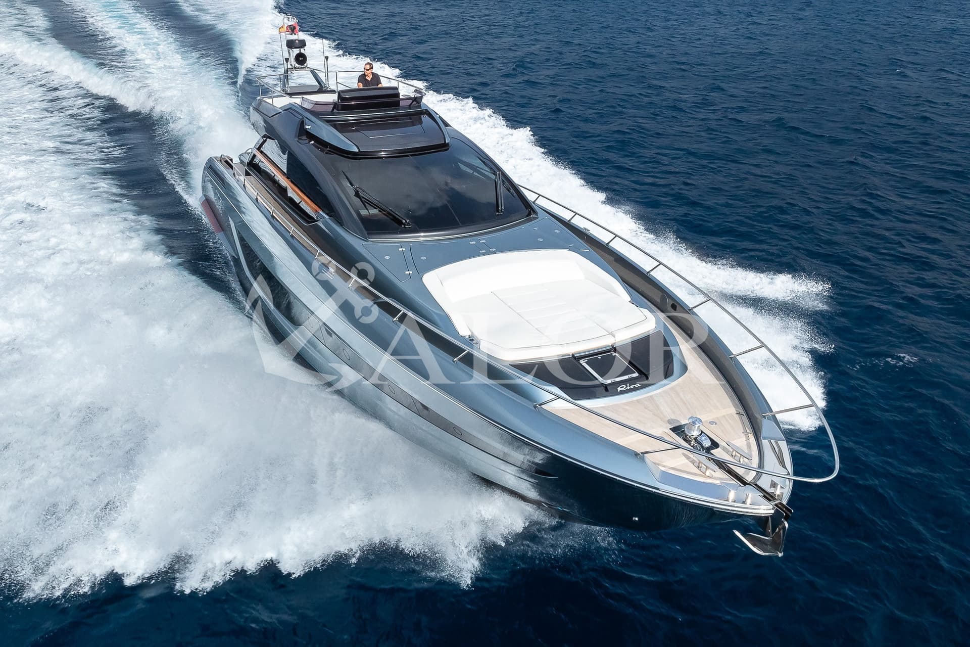 Riva 66 Ribelle - Detail View 1 Riva 66 Ribelle - Detail View 1