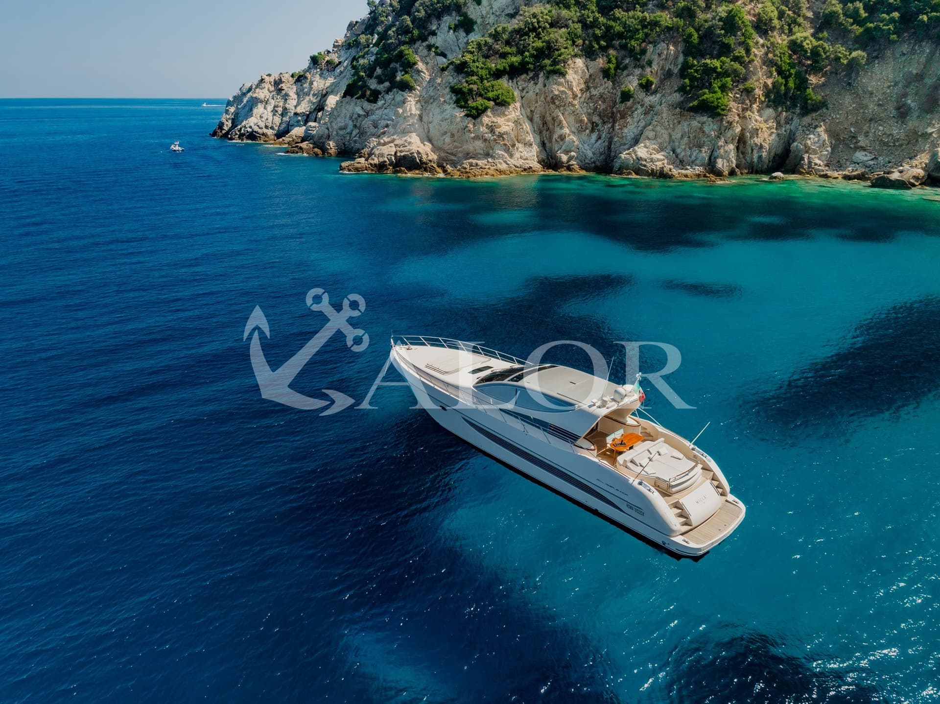 Riva 72 Splendida - Interior View Riva 72 Splendida - Interior View