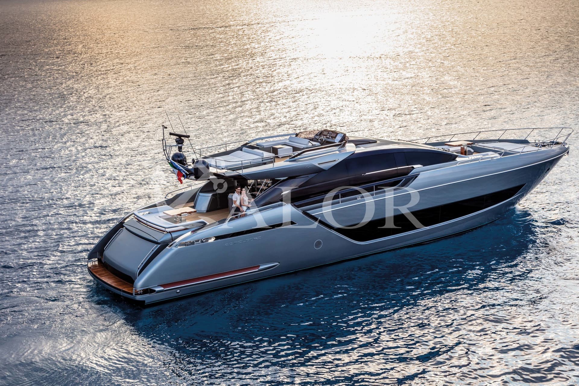 Riva 88 Folgore - Main View Riva 88 Folgore - Main View