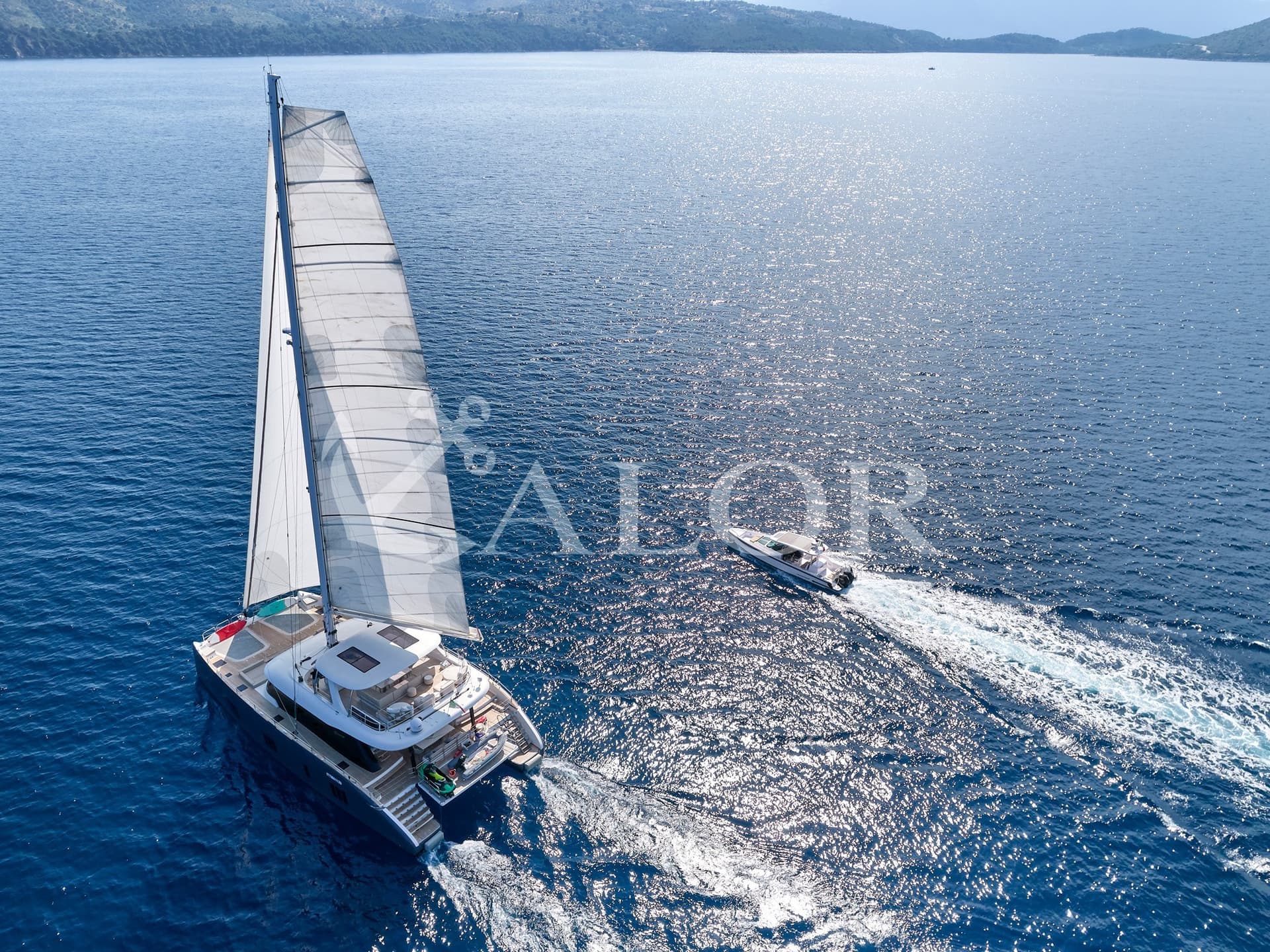 Sunreef Yachts Sunreef 80 - Detail View 1 Sunreef Yachts Sunreef 80 - Detail View 1