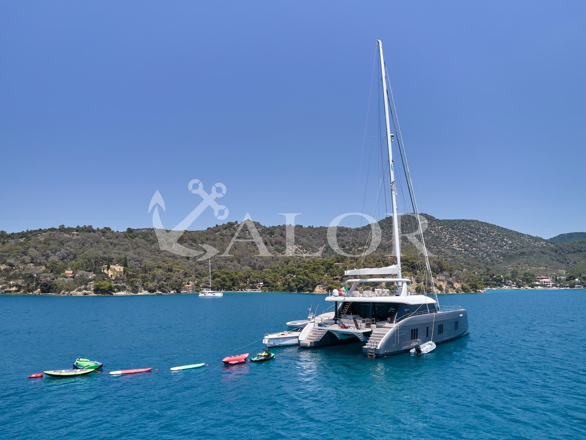 Sunreef Yachts Sunreef 80 - Deck View Sunreef Yachts Sunreef 80 - Deck View