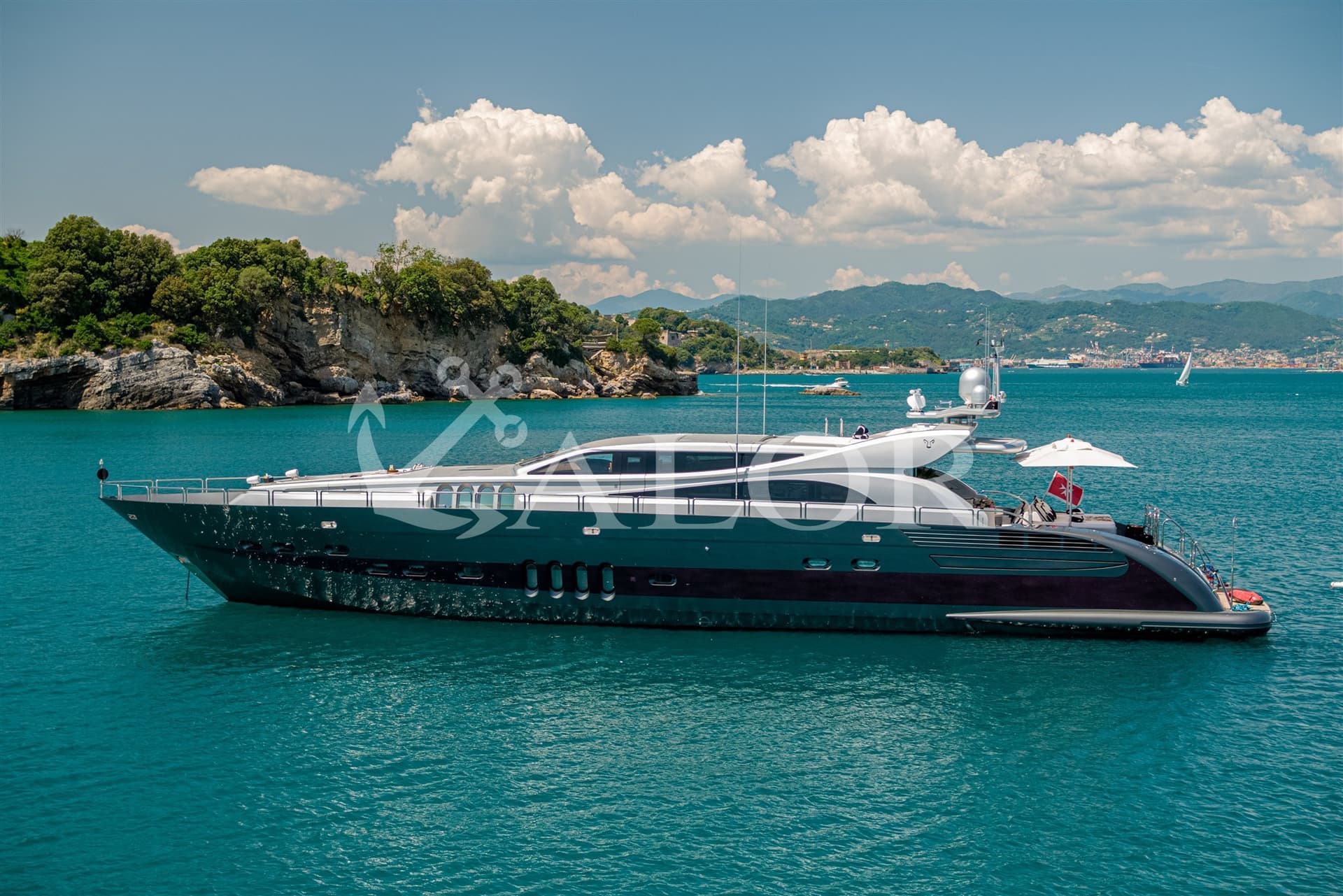 Cantieri Dell'Arno Leopard 34 - Detail View 1 Cantieri Dell'Arno Leopard 34 - Detail View 1