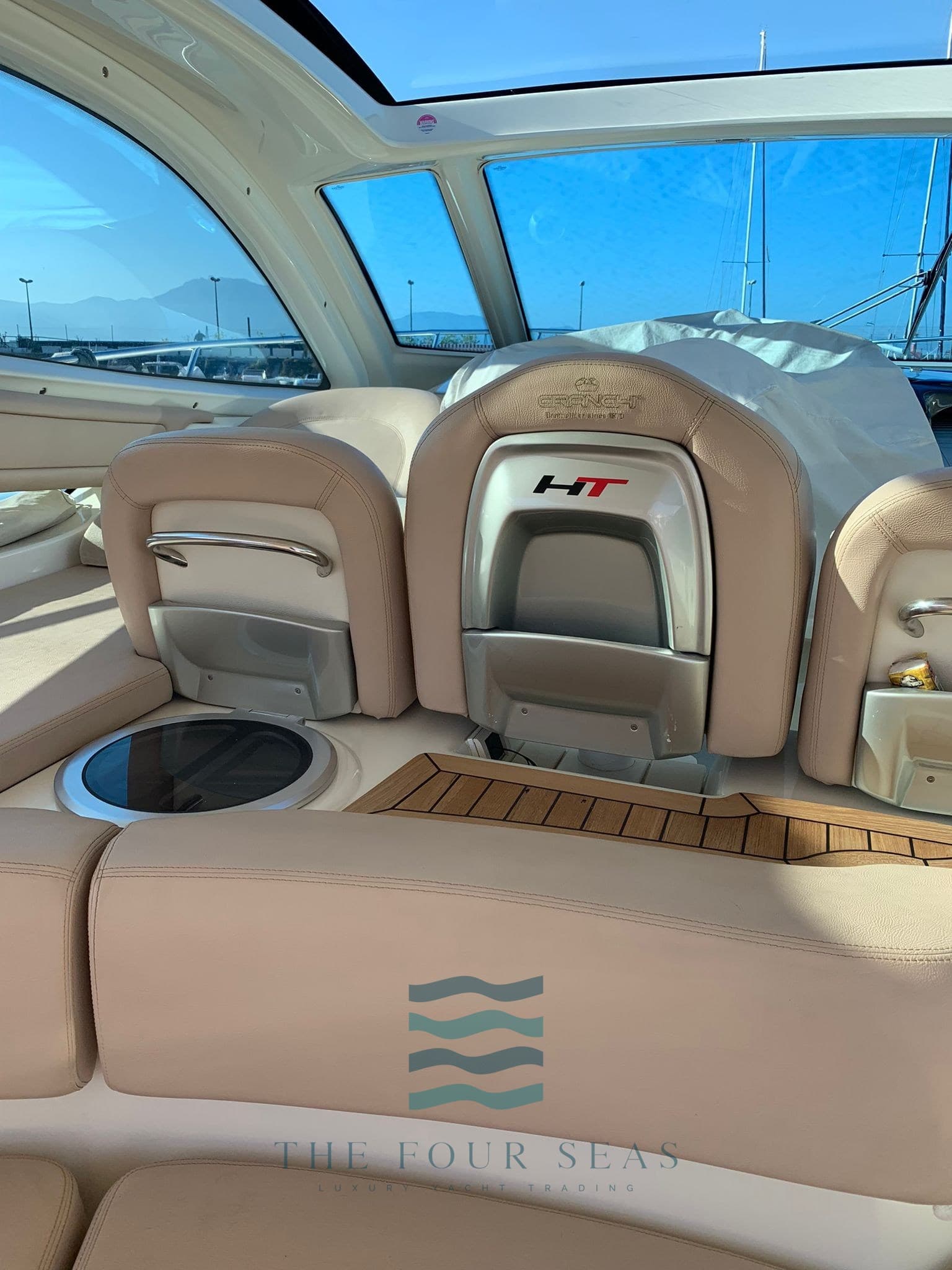Cranchi Mediterranee 43 HT usato - foto hero 7