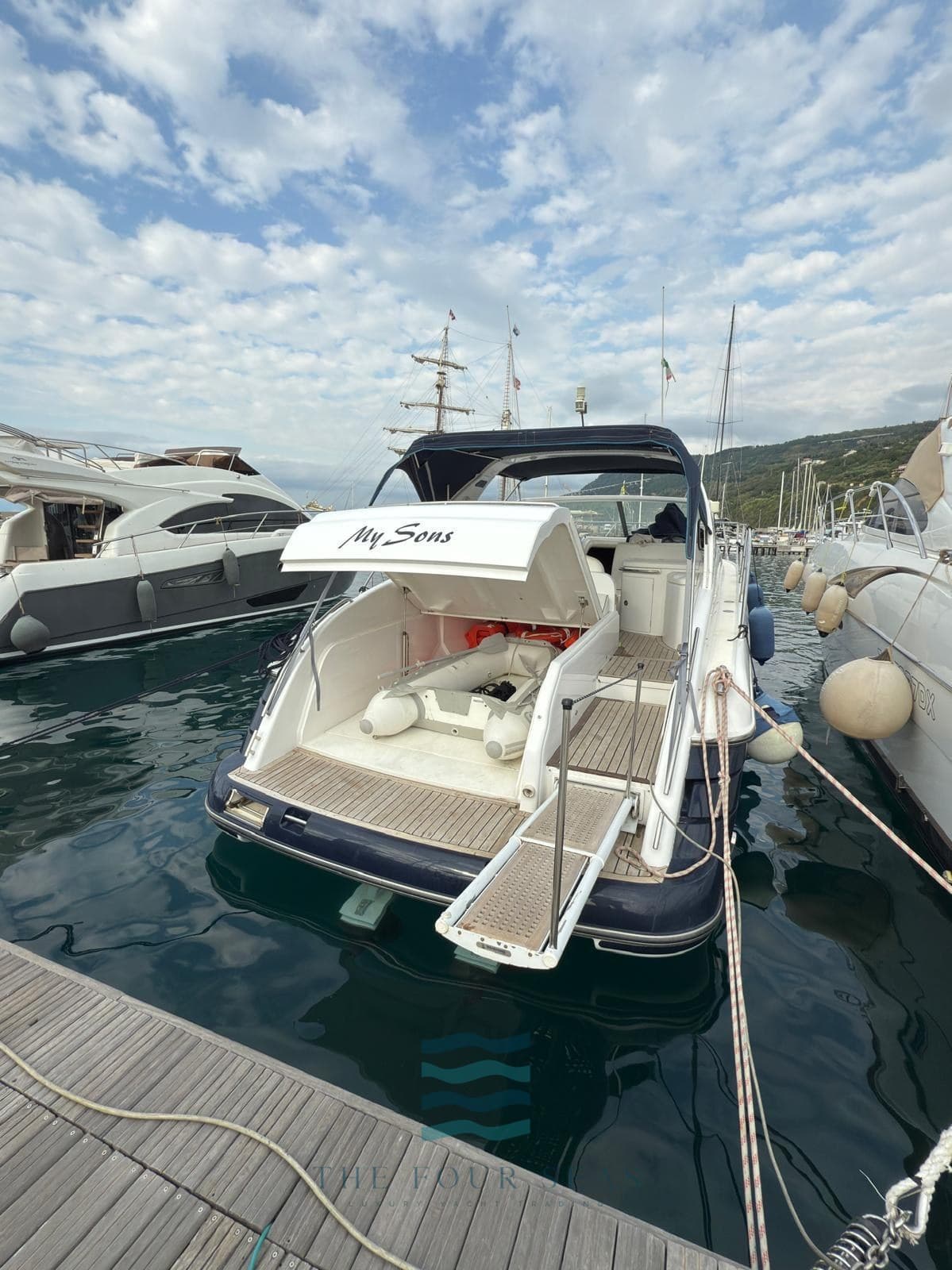 Marine Project PRINCESS V 42 usato - foto hero 3