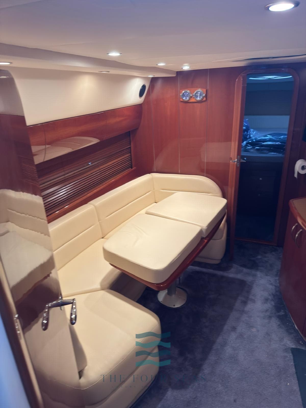 Marine Project PRINCESS V 42 usato - foto hero 10