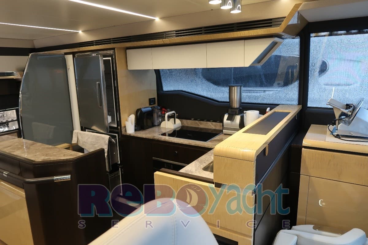 Azimut Azimut 66 Flybridge usato - dettaglio 4