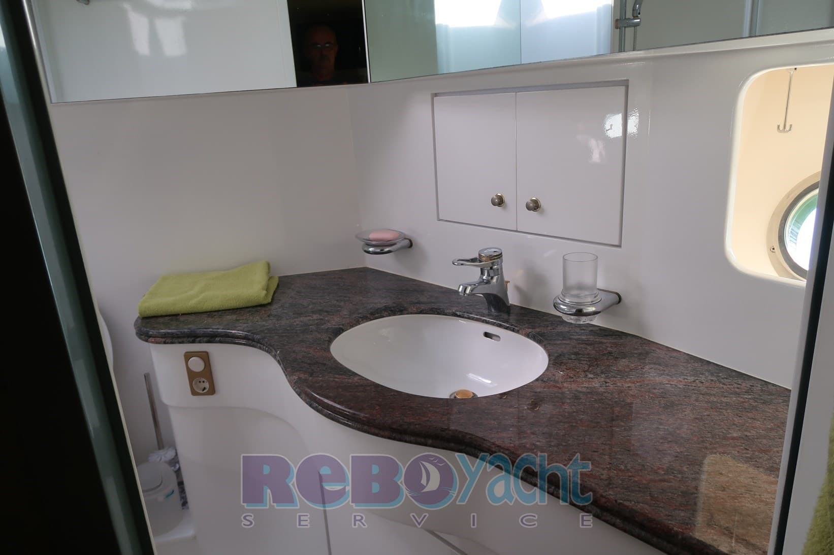 Elegance 70 Flybridge gebraucht - Hauptbild 8
