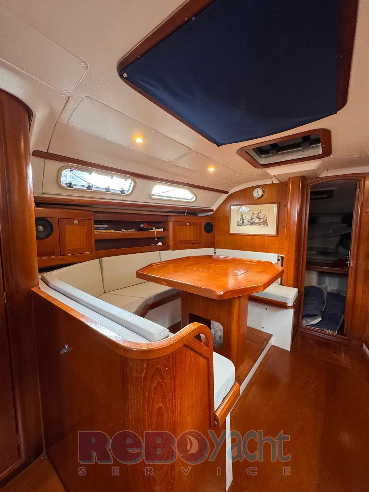 Elan 38 d'occasion - image hero 7