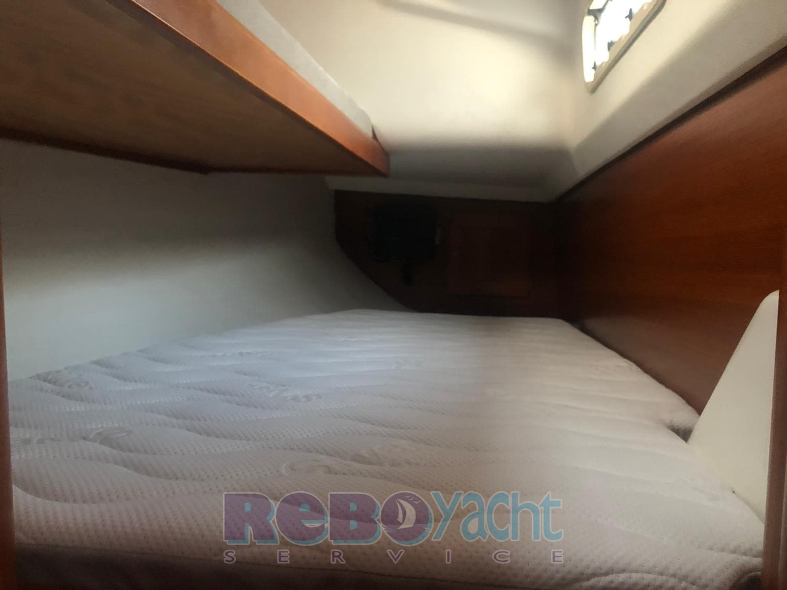 Elan 38 - Deck View Elan 38 - Deck View