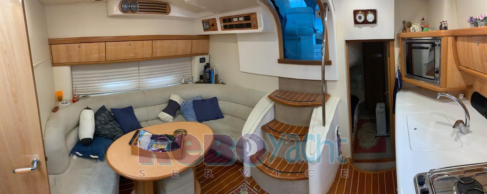 Sealine S 41/42 T.Top - Detail View 1 Sealine S 41/42 T.Top - Detail View 1