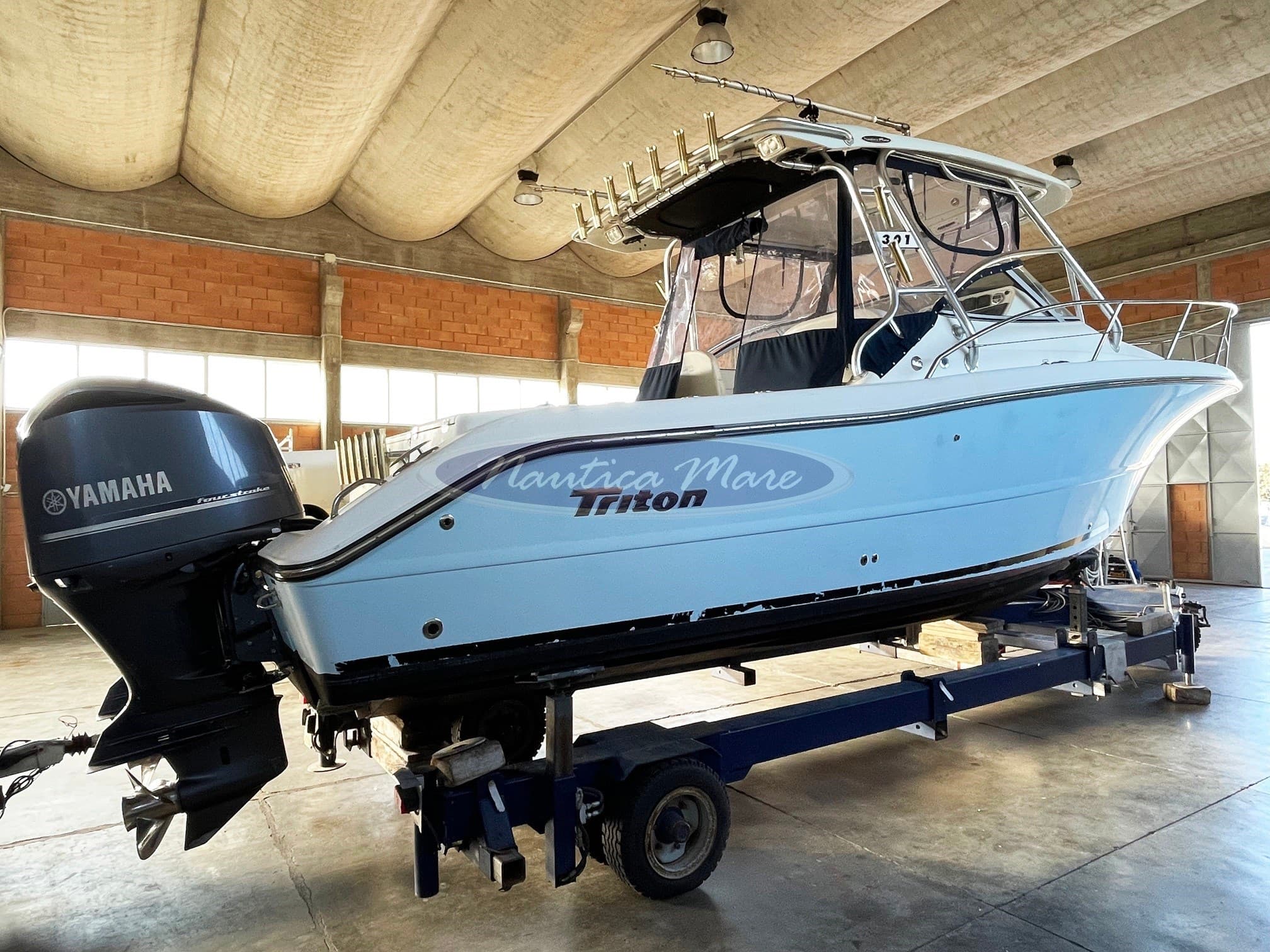 Triton 301 Xd - Interior View Triton 301 Xd - Interior View