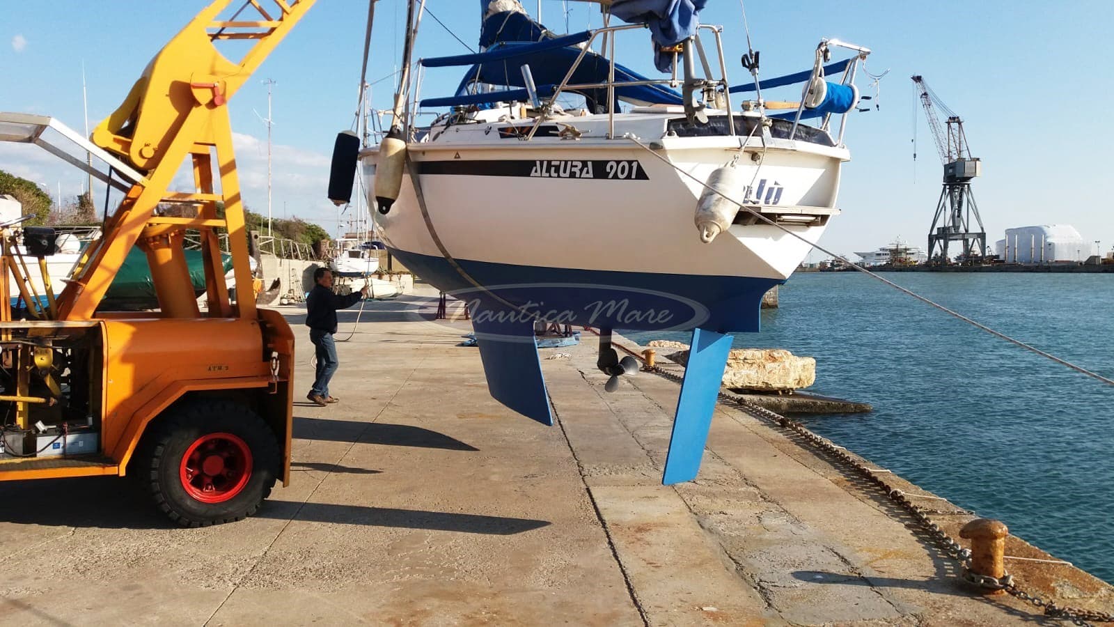 Altura Altura 901 - Main View Altura Altura 901 - Main View