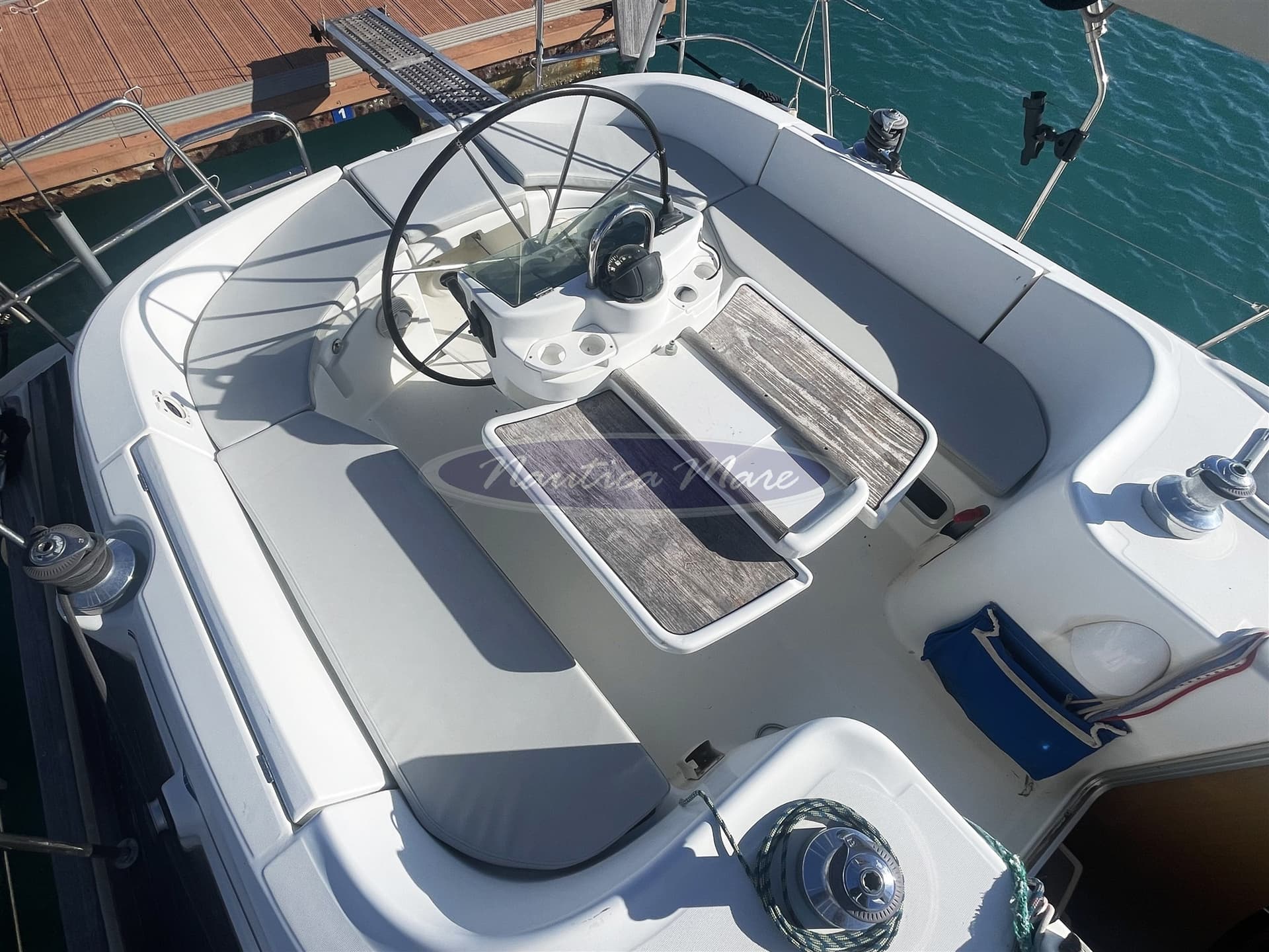 Beneteau OCEANIS 411 Clipper used - hero image 7