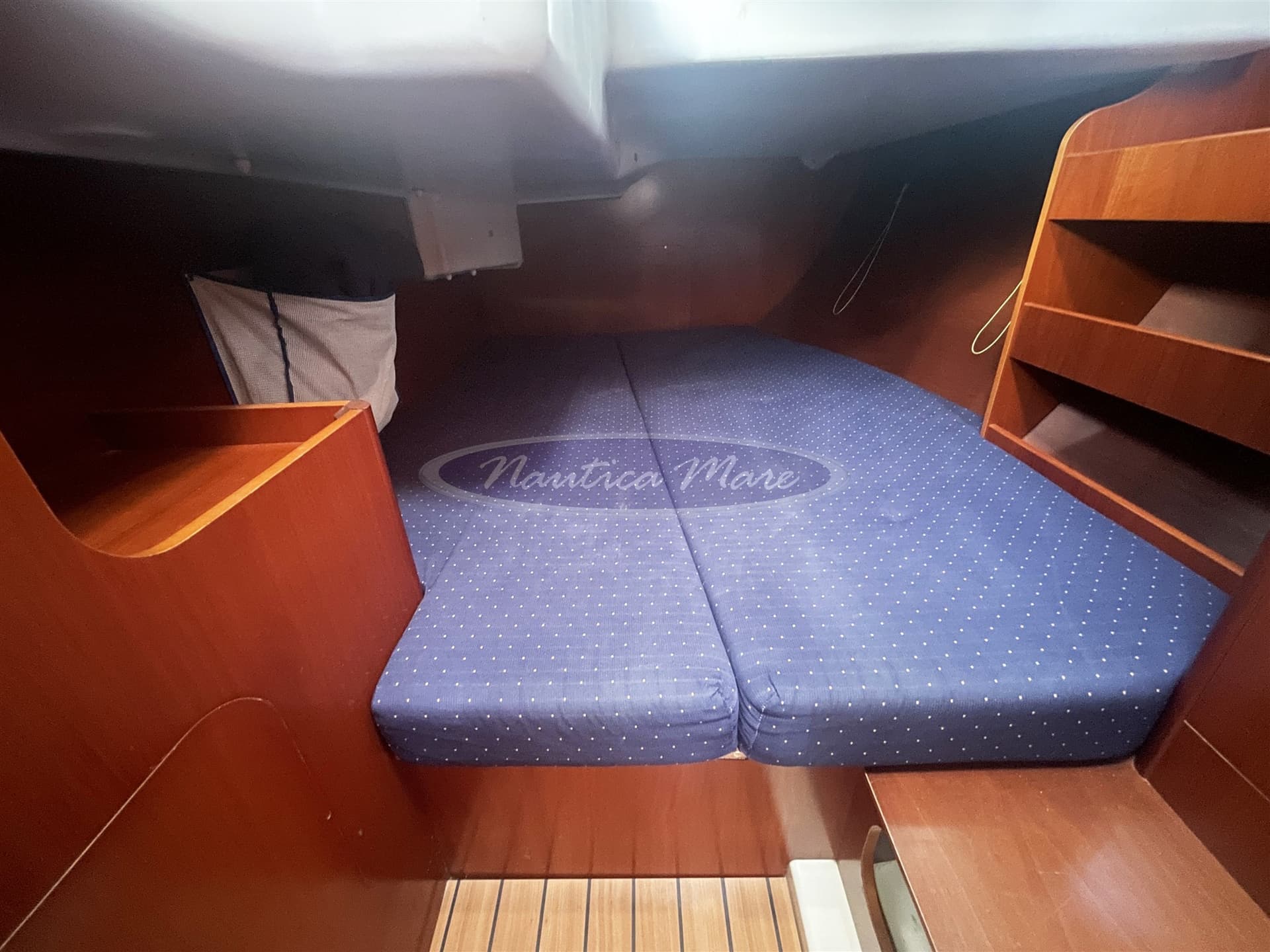 Beneteau OCEANIS 411 Clipper used - hero image 19