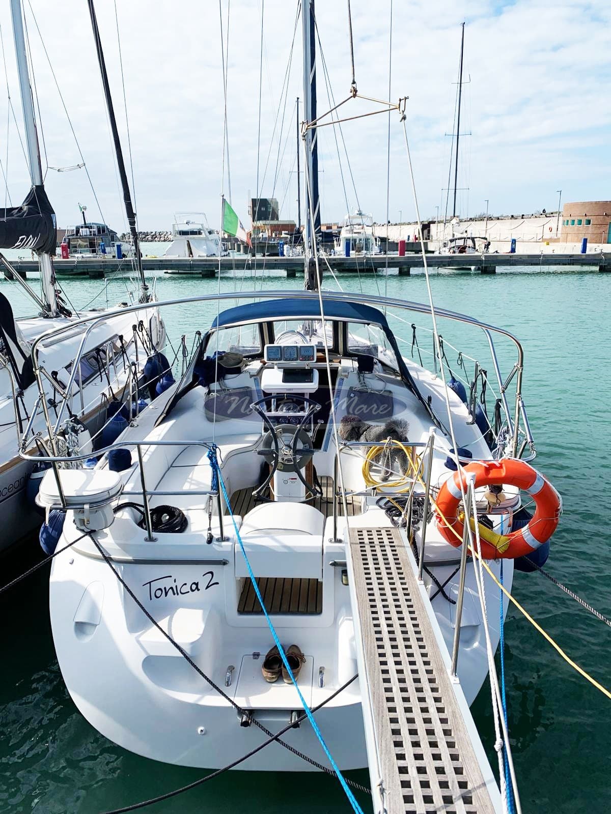 Catalina Yachts Catalina 309 usato - foto hero 3