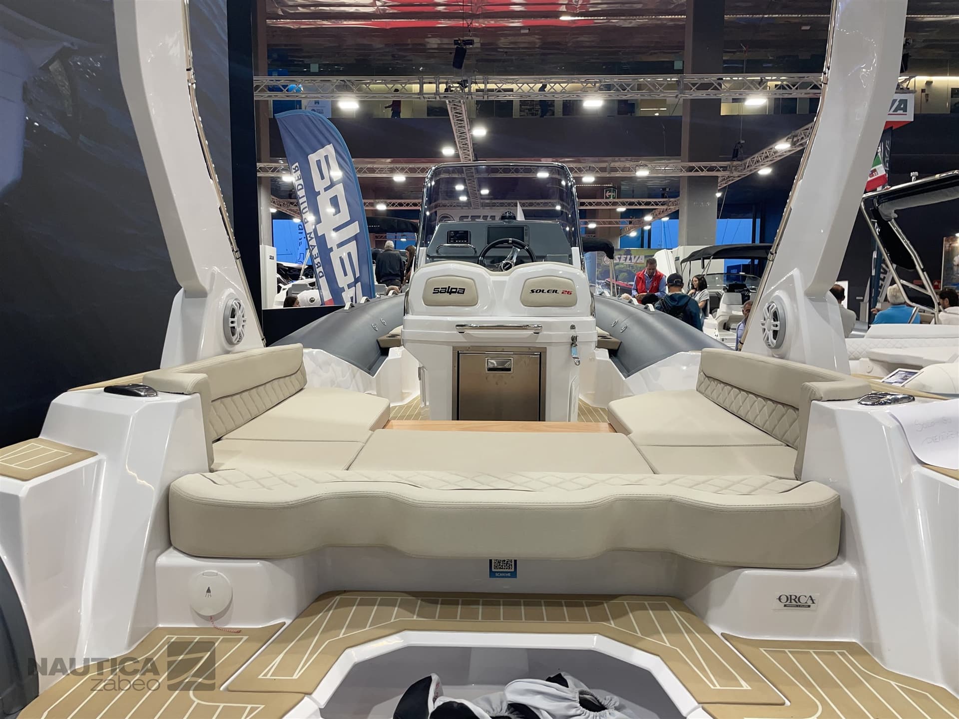 Salpa Soleil 26 - Detail View 1 Salpa Soleil 26 - Detail View 1