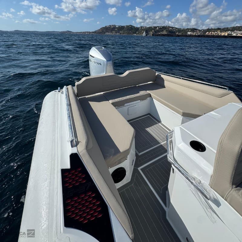 Oromarine G-27 - Detail View 1 Oromarine G-27 - Detail View 1