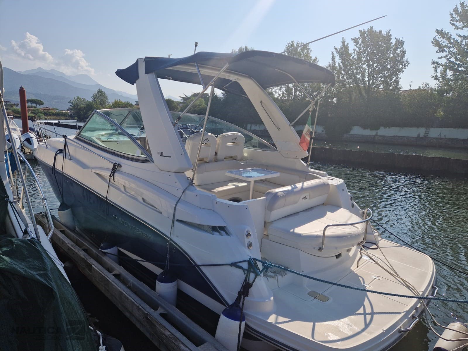 Monterey Boats 315 Scr Sport Cruiser gebraucht - Detail 1