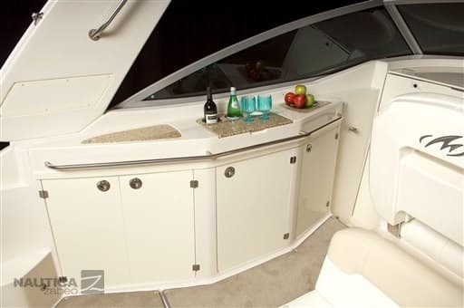 Monterey Boats 315 SCR Sport Cruiser usato - foto hero 9
