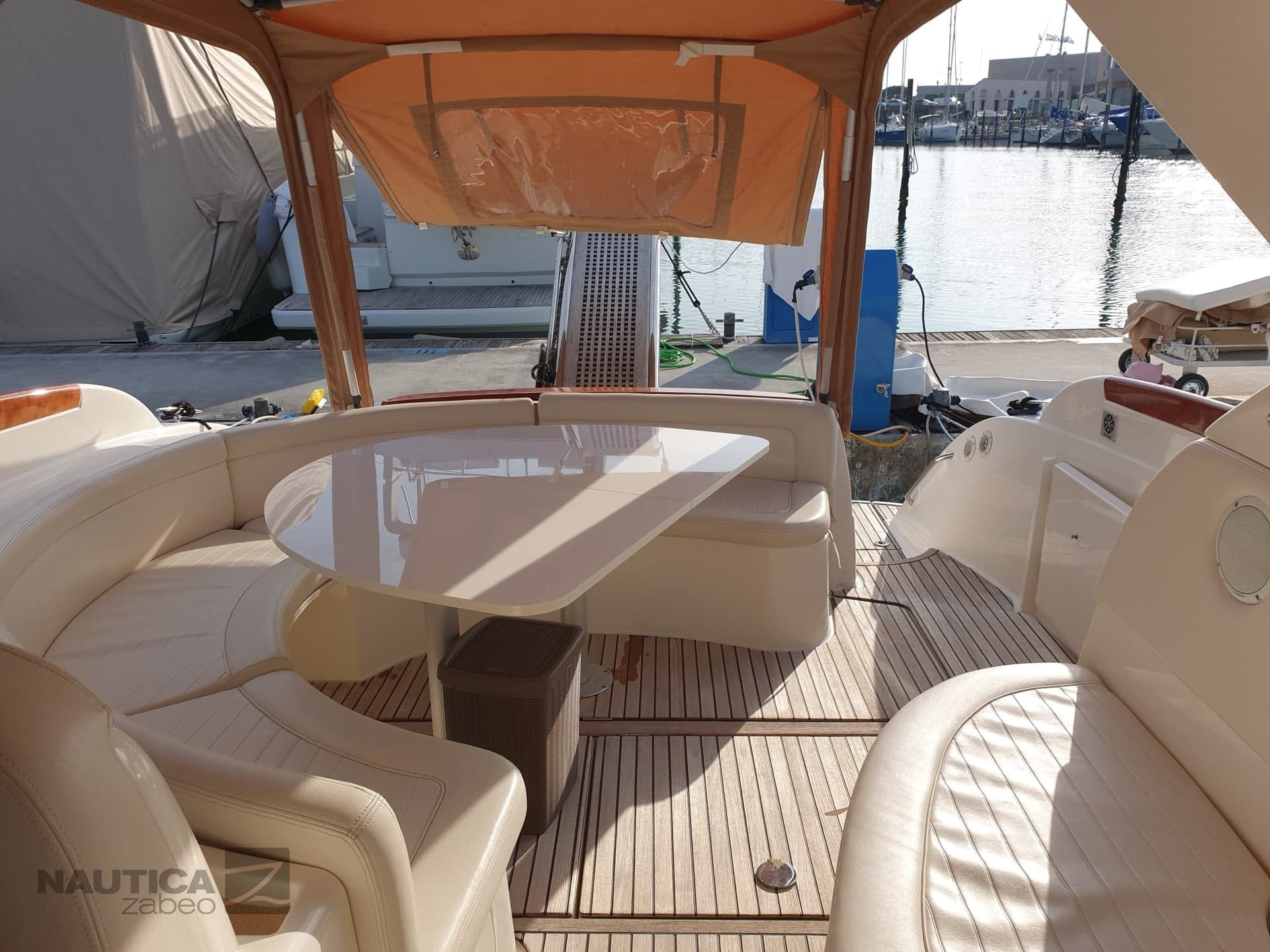Jeanneau PRESTIGE 34 d'occasion - image hero 7