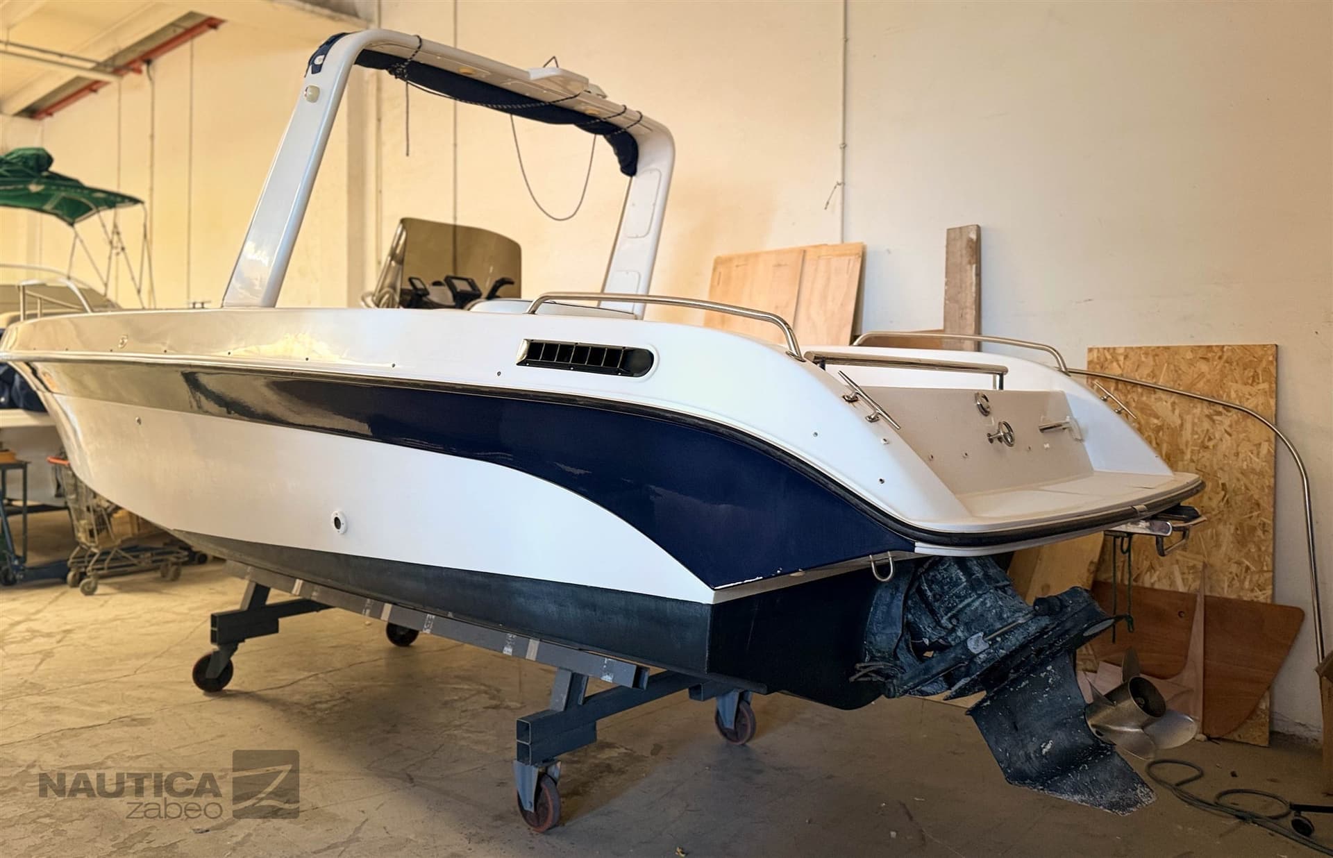 Manò Marine Manò 2350 Nesis usato - dettaglio 4