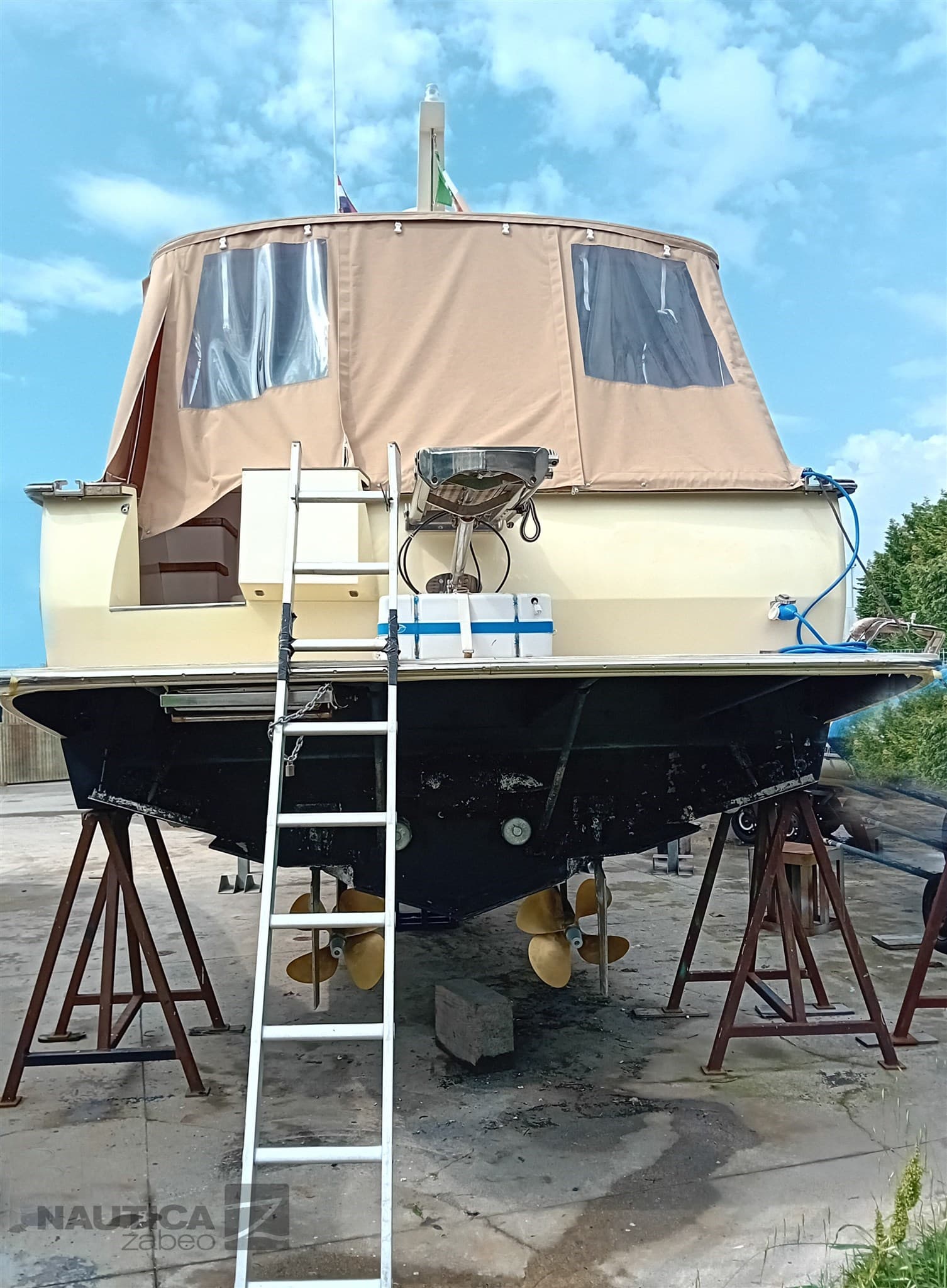 Solare 43 Lobster usato - dettaglio 3