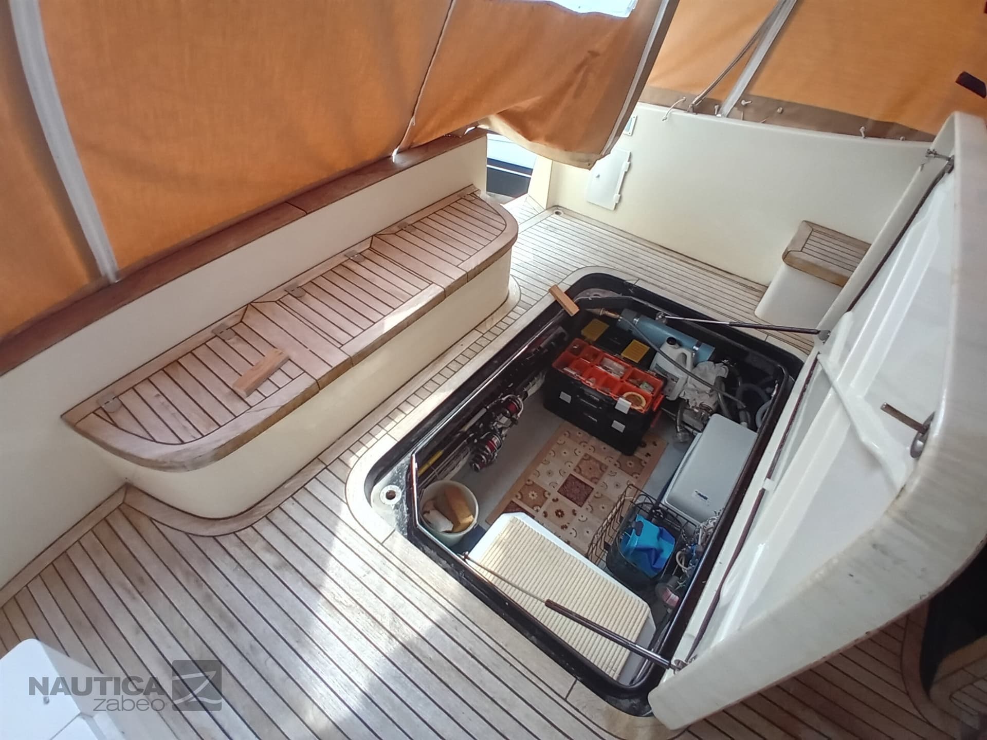 Solare 43 Lobster usato - foto hero 6
