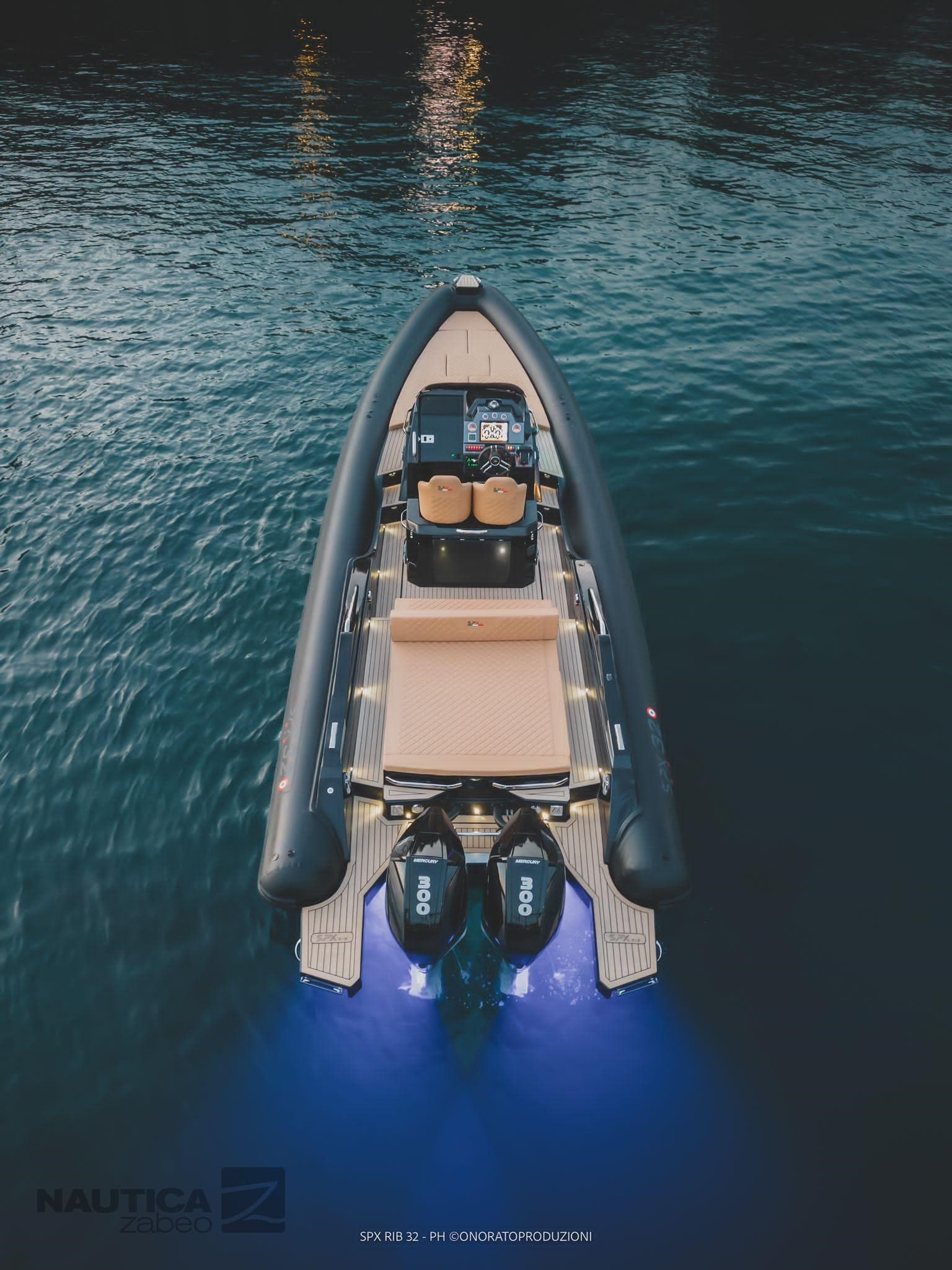 Spx Rib 32 Sport - Deck View Spx Rib 32 Sport - Deck View