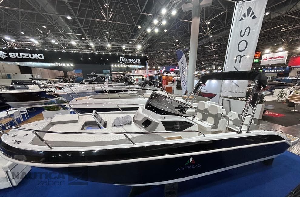 Ayros Xa 24 Wa - Deck View Ayros Xa 24 Wa - Deck View