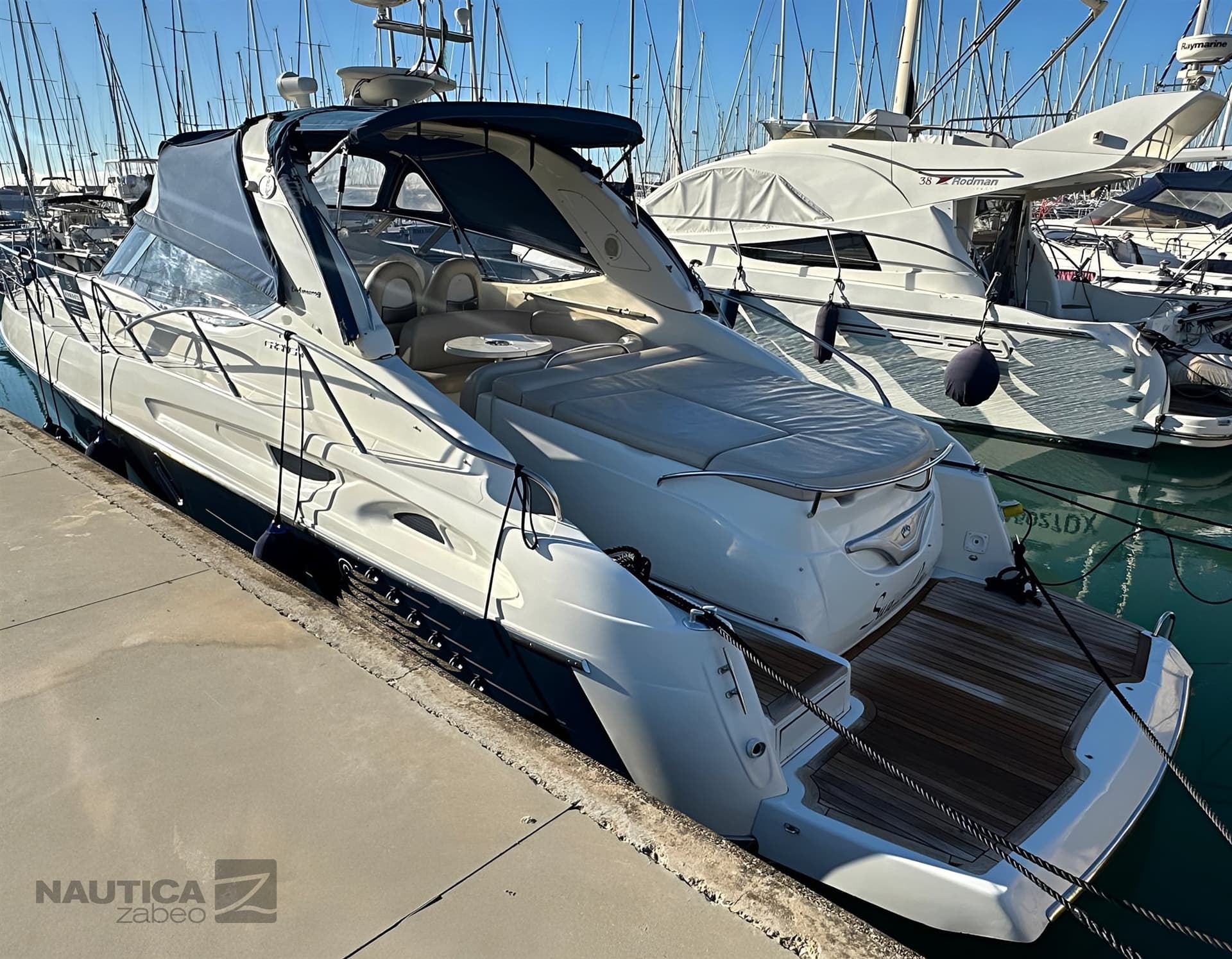 Cranchi ENDURANCE 41 used - hero image 8