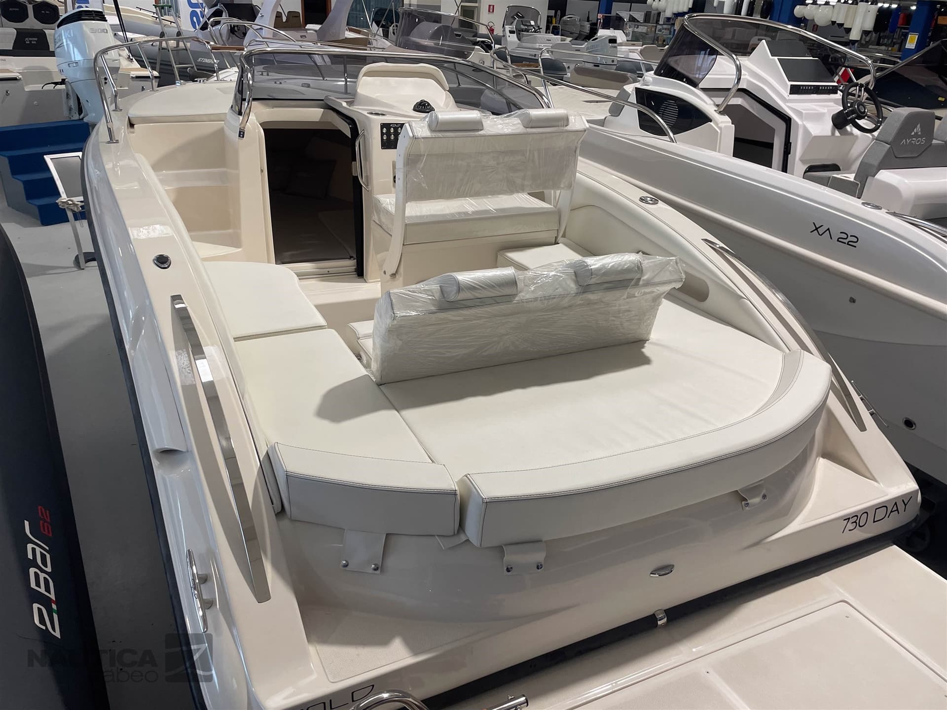 Eolo Marine 730 Day Hbs used - detail 4