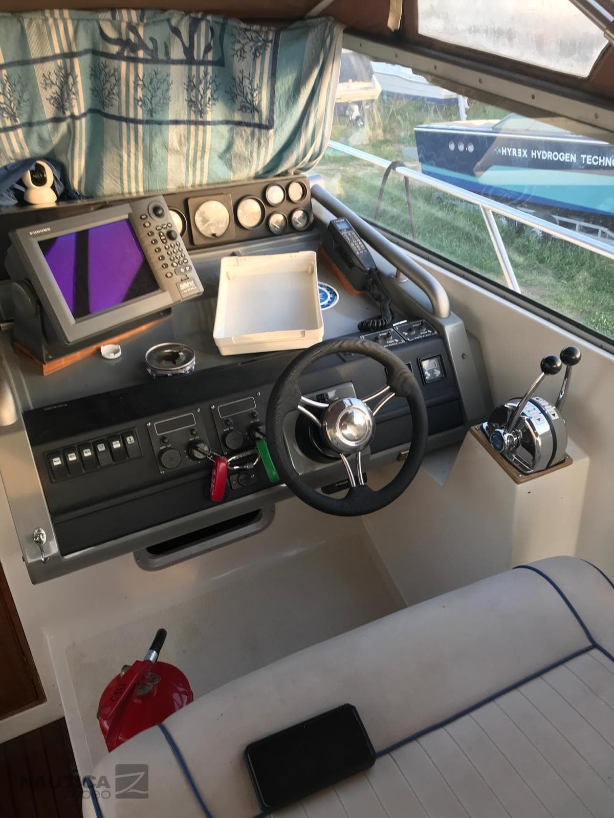 Fjord Dolphin 900 usato - dettaglio 2