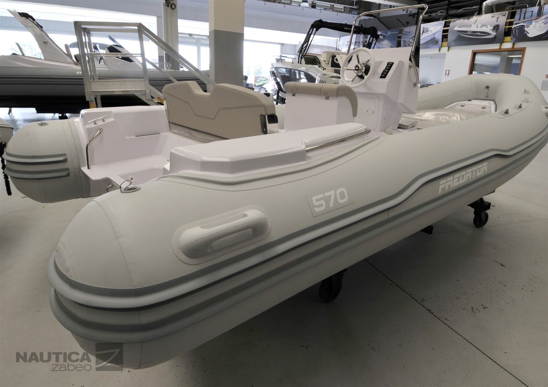 Stingher Predator 570 usato - dettaglio 2