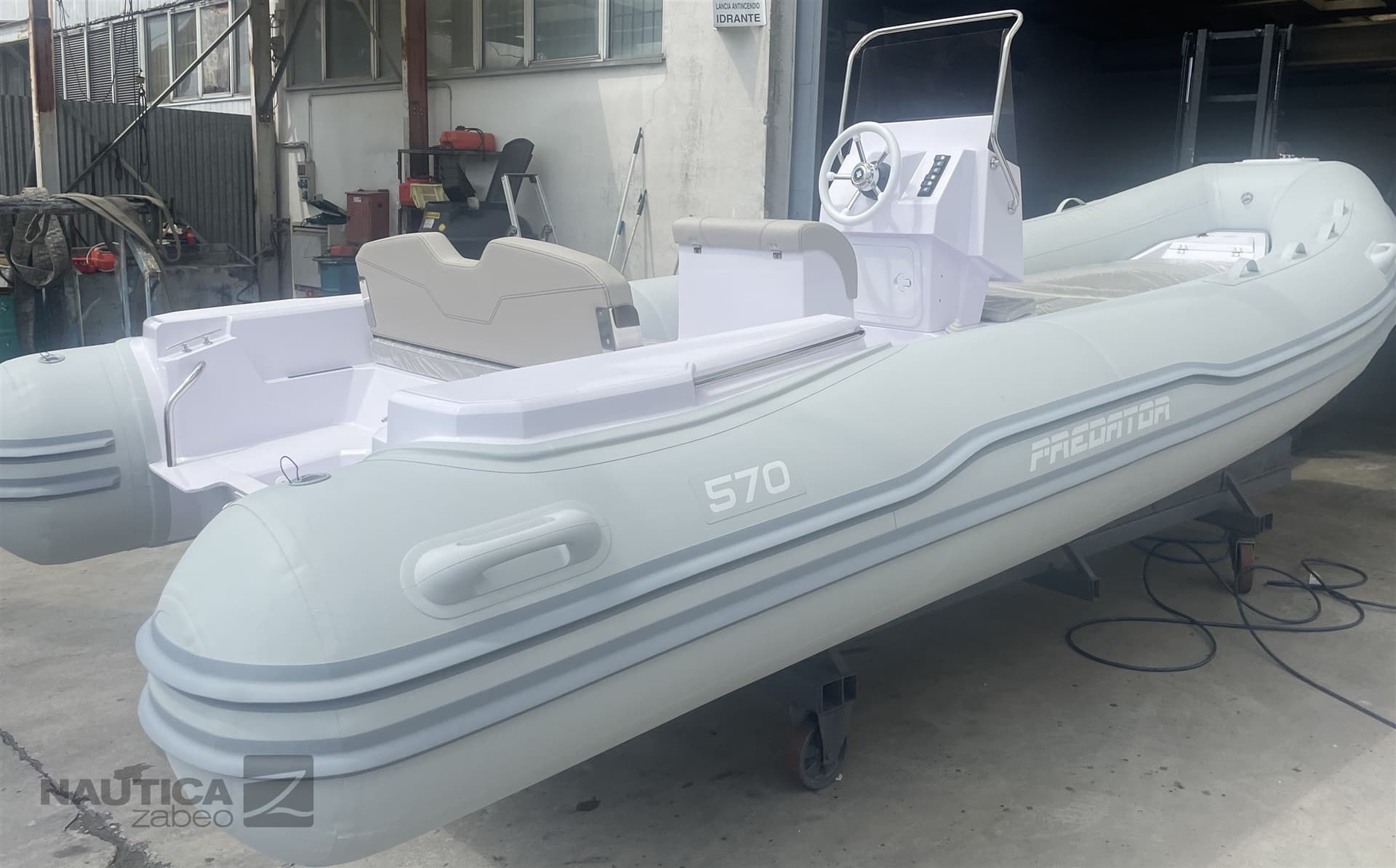 Stingher Predator 570 used - detail 4