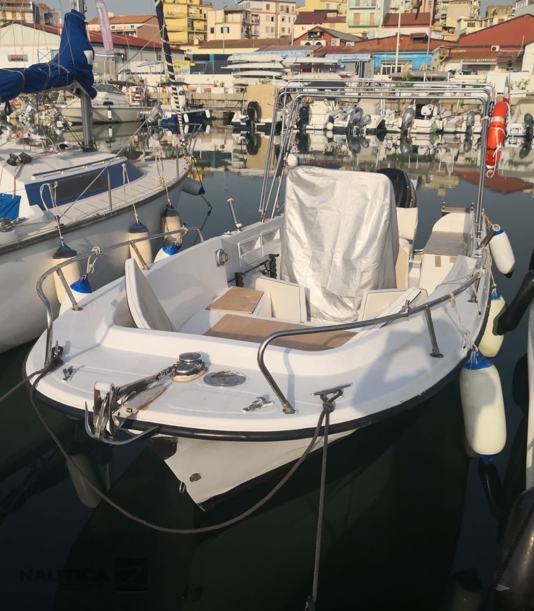 Manò Marine 22 Open Fish usato - dettaglio 2