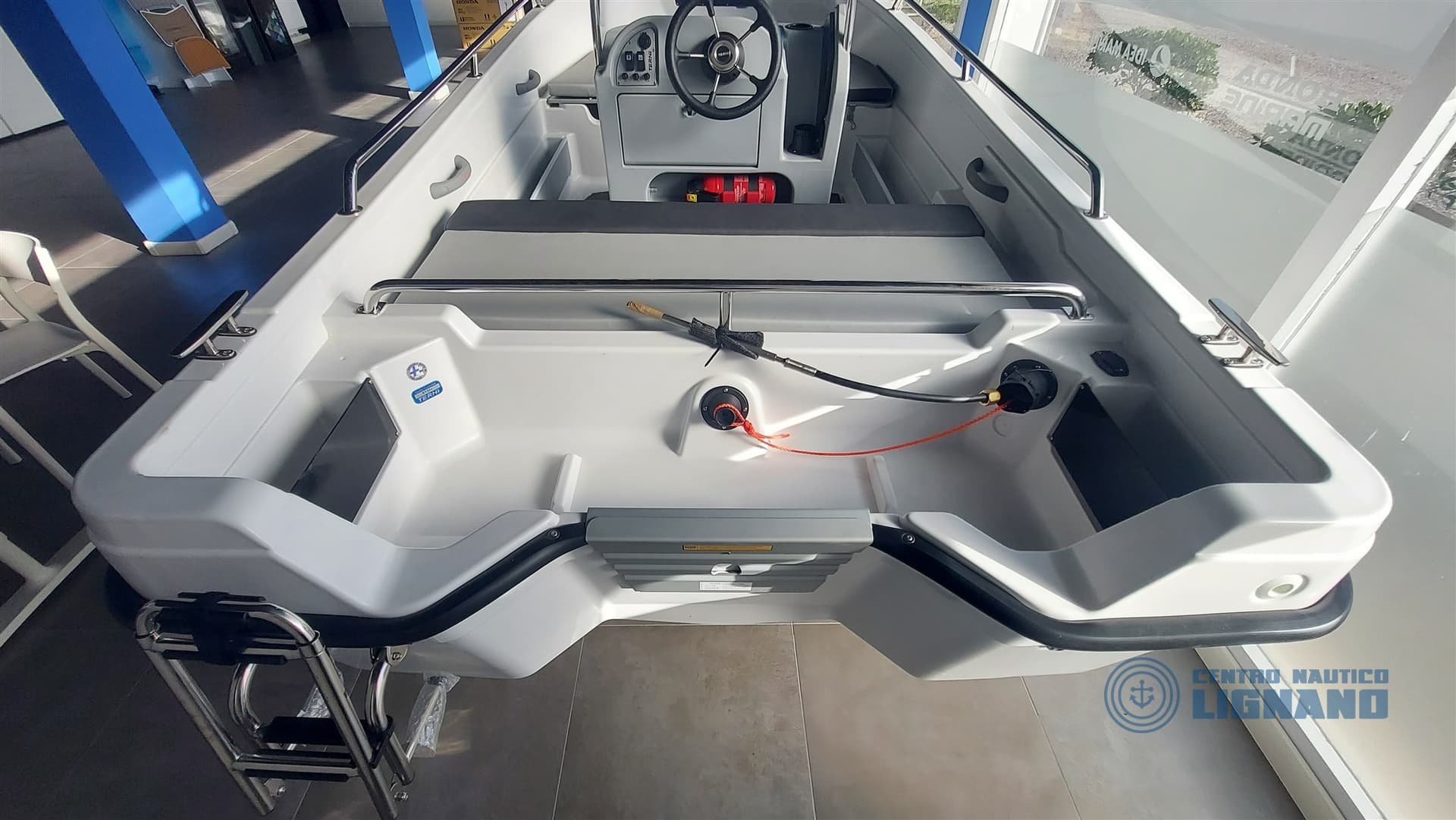 Terhi 450 CENTRAL CONSOLE usato - foto hero 11