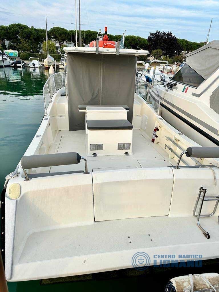Marezeta 25 Sphinx - Deck View Marezeta 25 Sphinx - Deck View