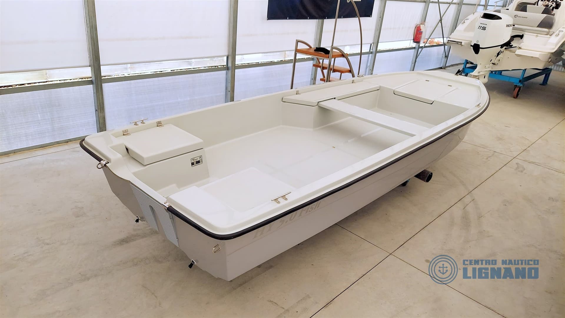 Hiros Boat 5.0 Base - Detail View 1 Hiros Boat 5.0 Base - Detail View 1