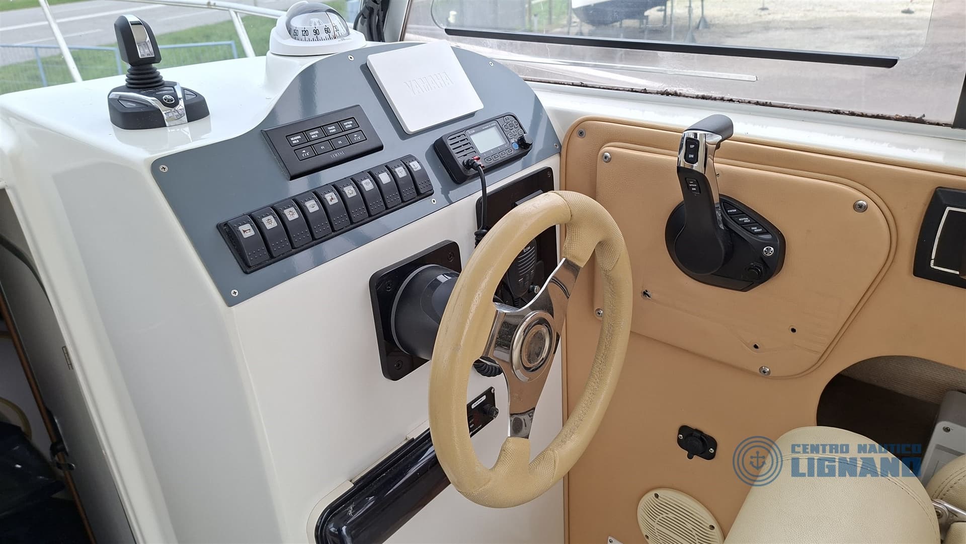 Saver SAVER 22 CABIN FISHER usato - foto hero 9