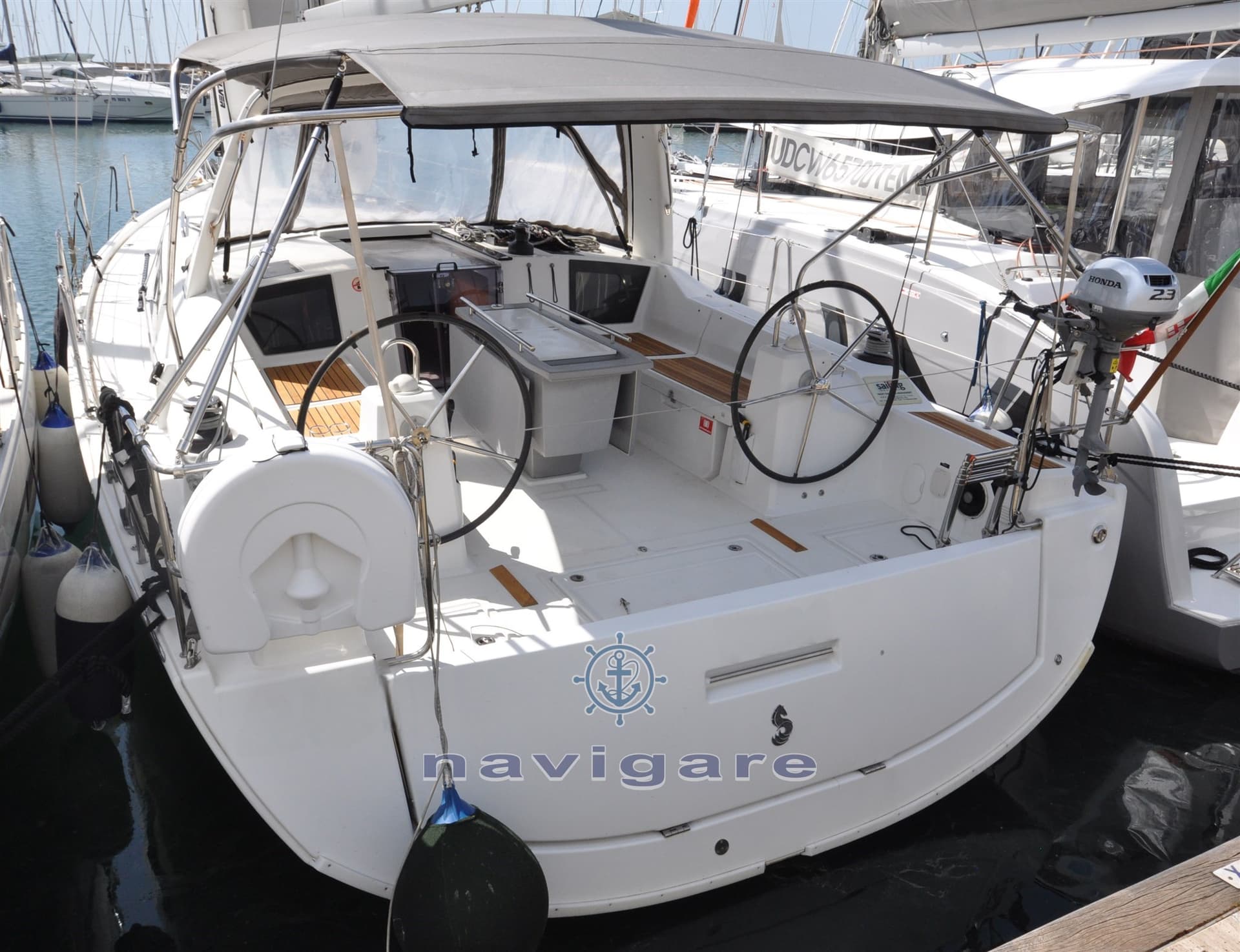 Beneteau Oceanis 41.1 used - detail 1